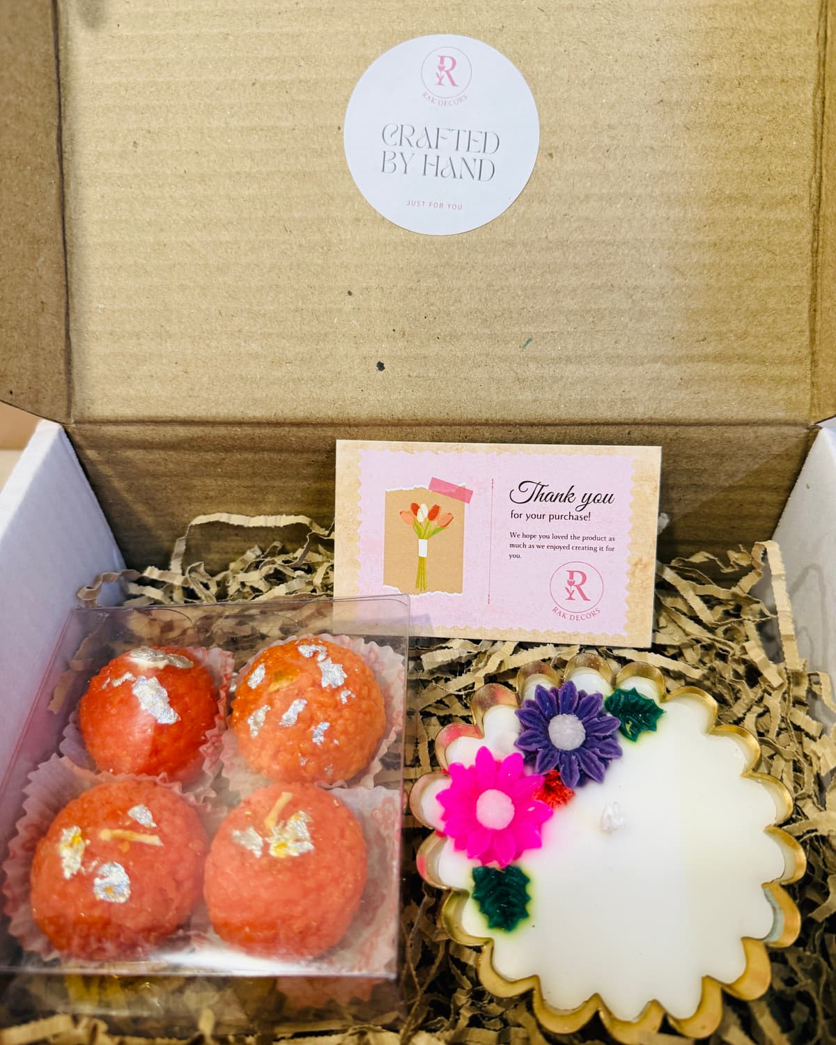 Glow and Sweetness Hamper